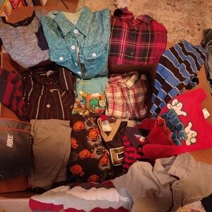 Lot of boys 2-4t